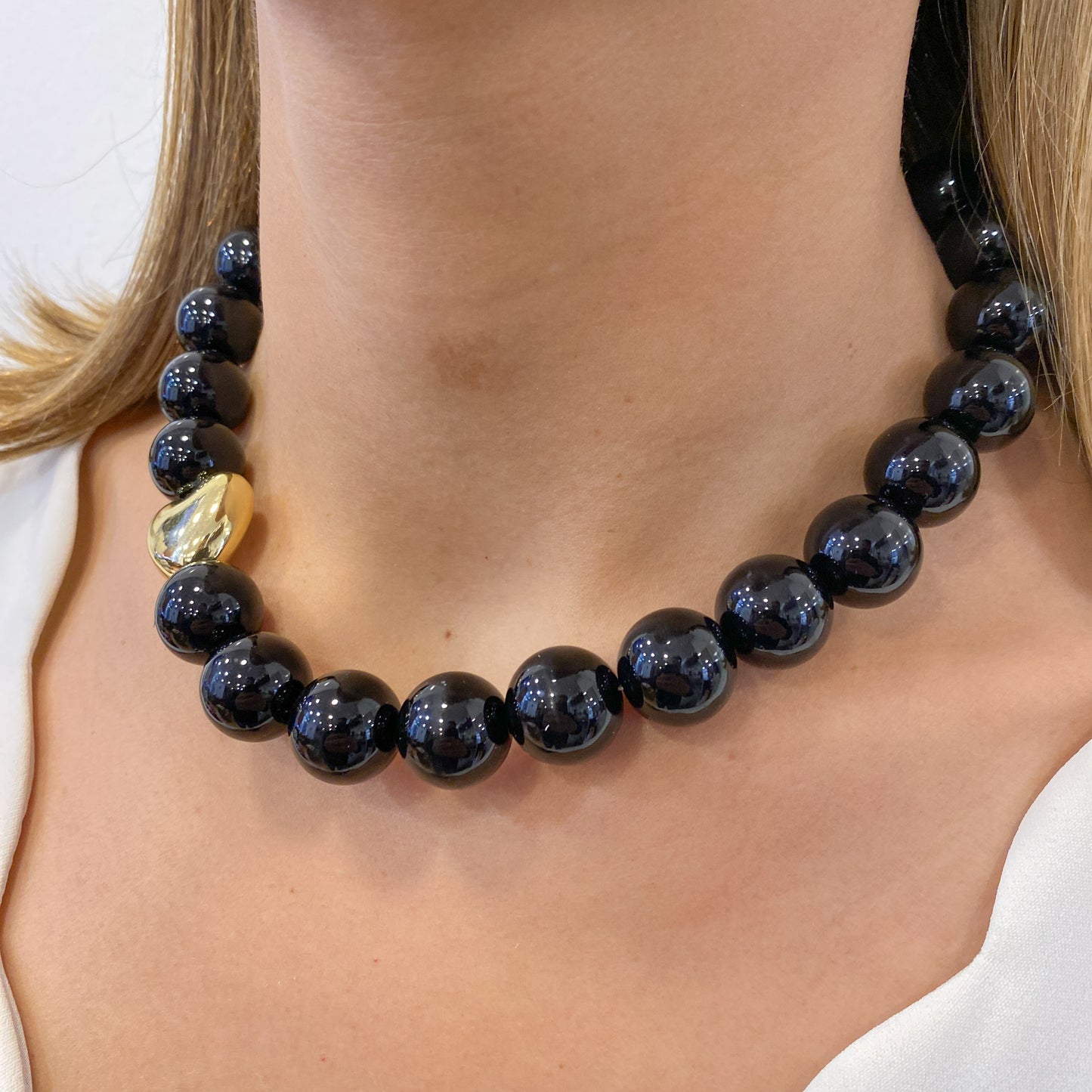 Collar UGNAL Negro