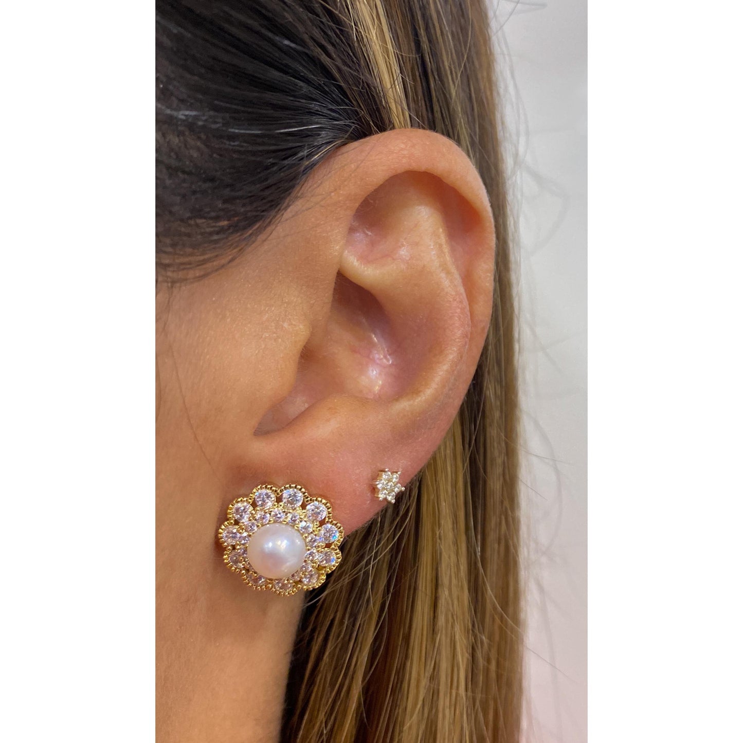 Aretes VILOP Dorado