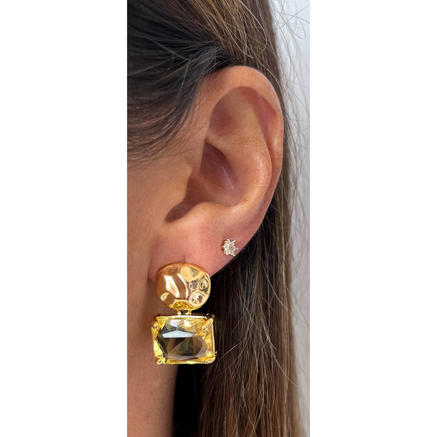 Aretes COZI Amarillo