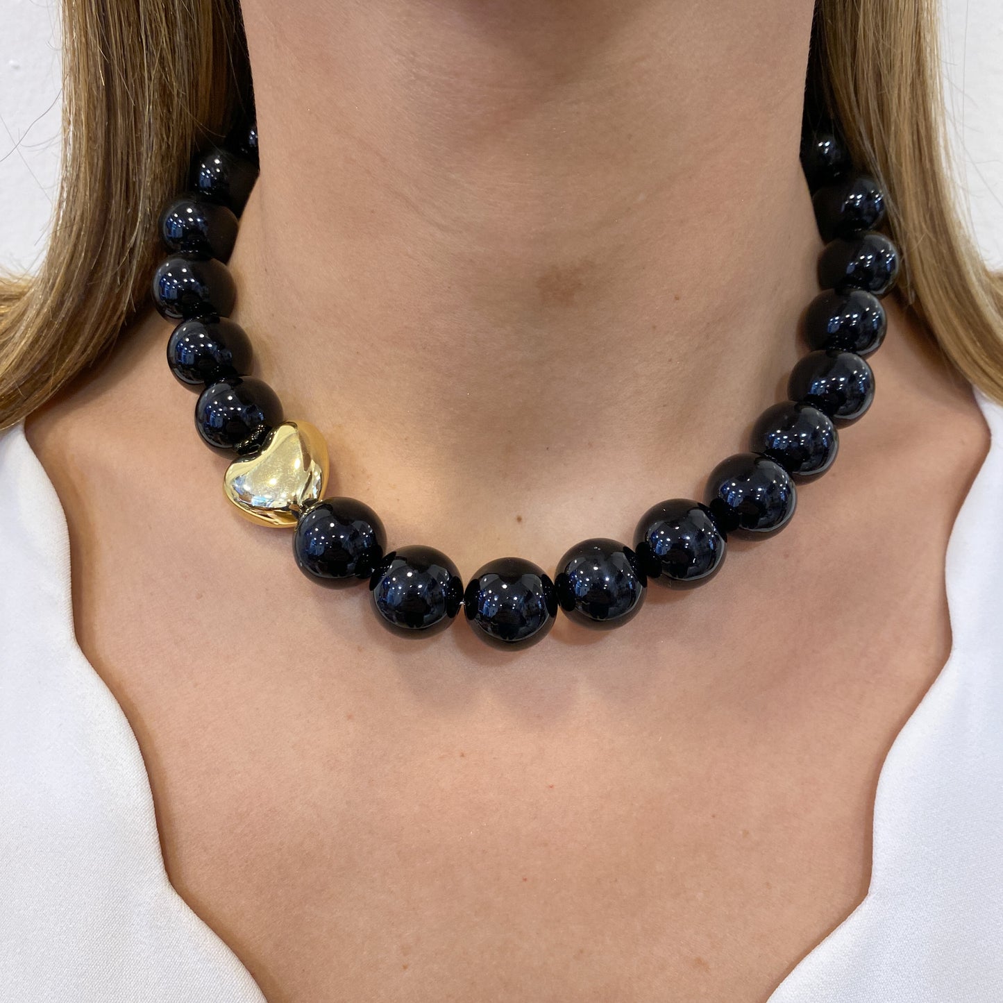 Collar UGNAL Negro