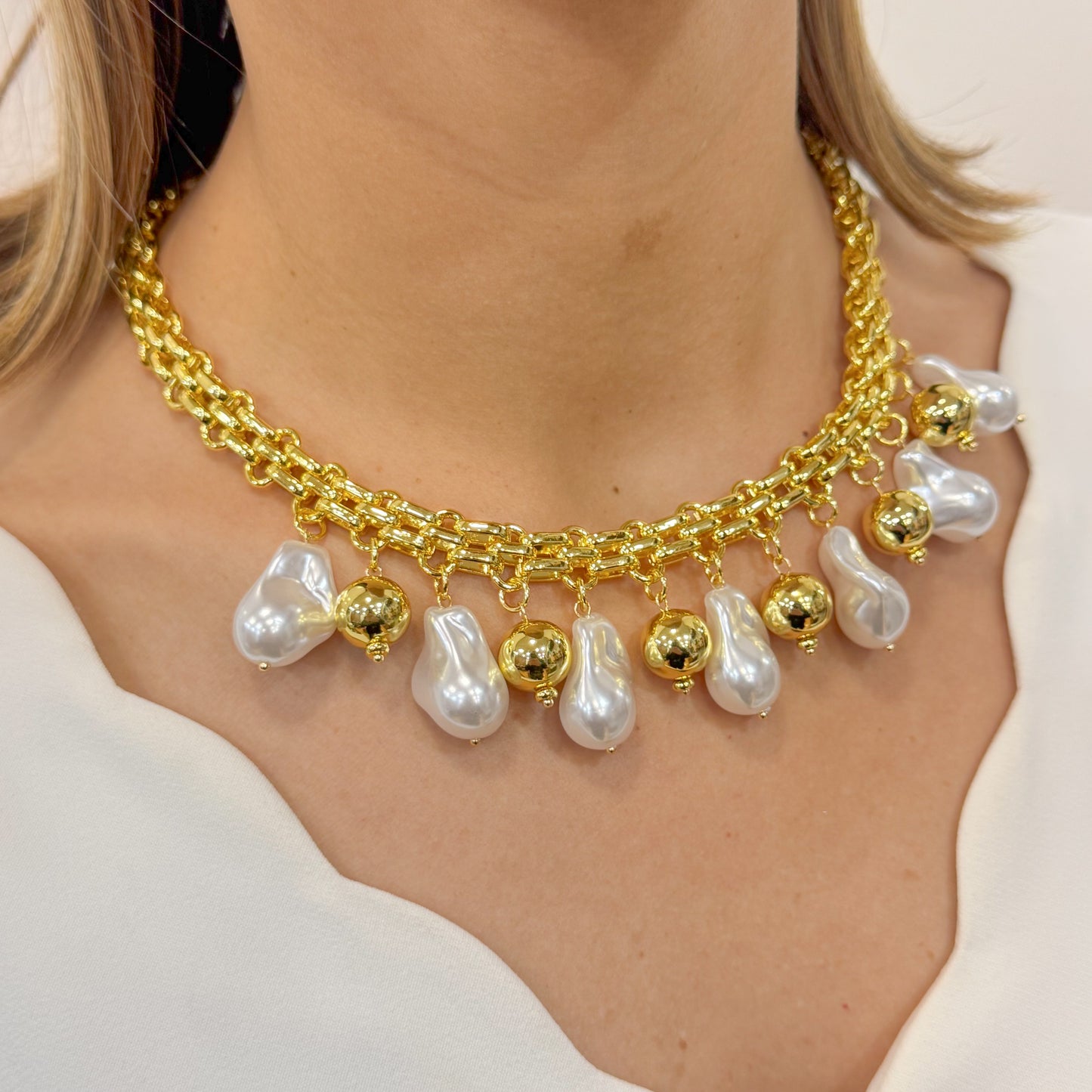 Collar SERBU