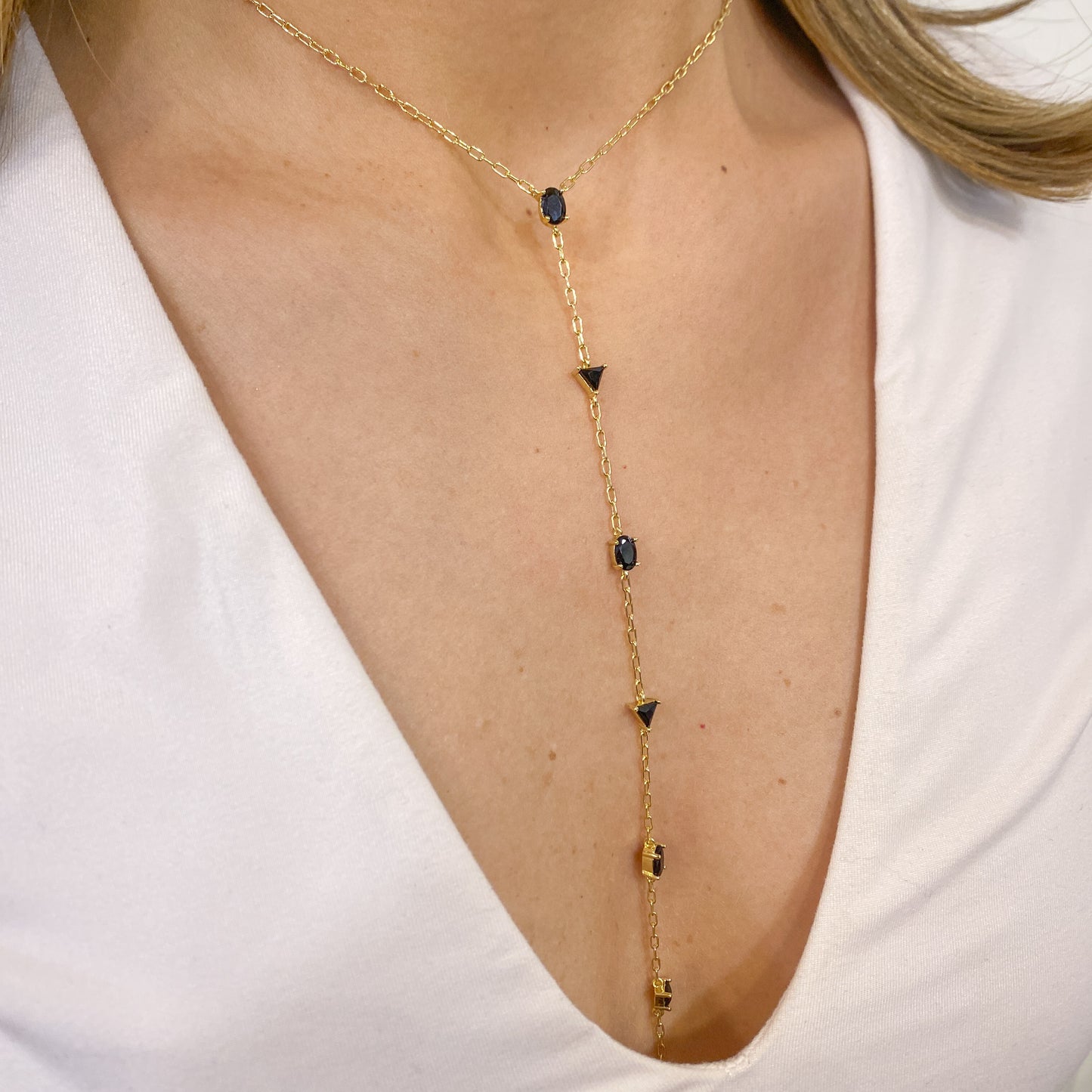 Collar Péndulo SUKIL Dorado-Negro