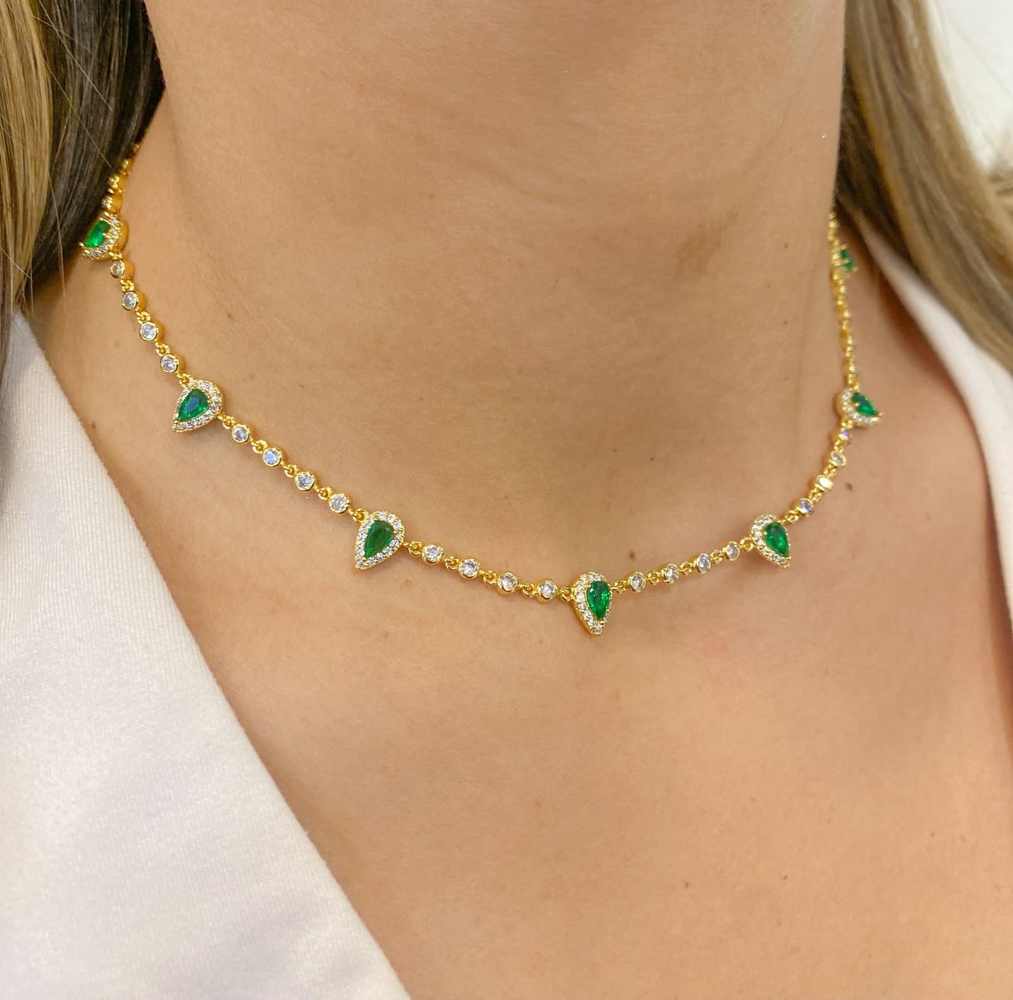 Collar VALU Verde