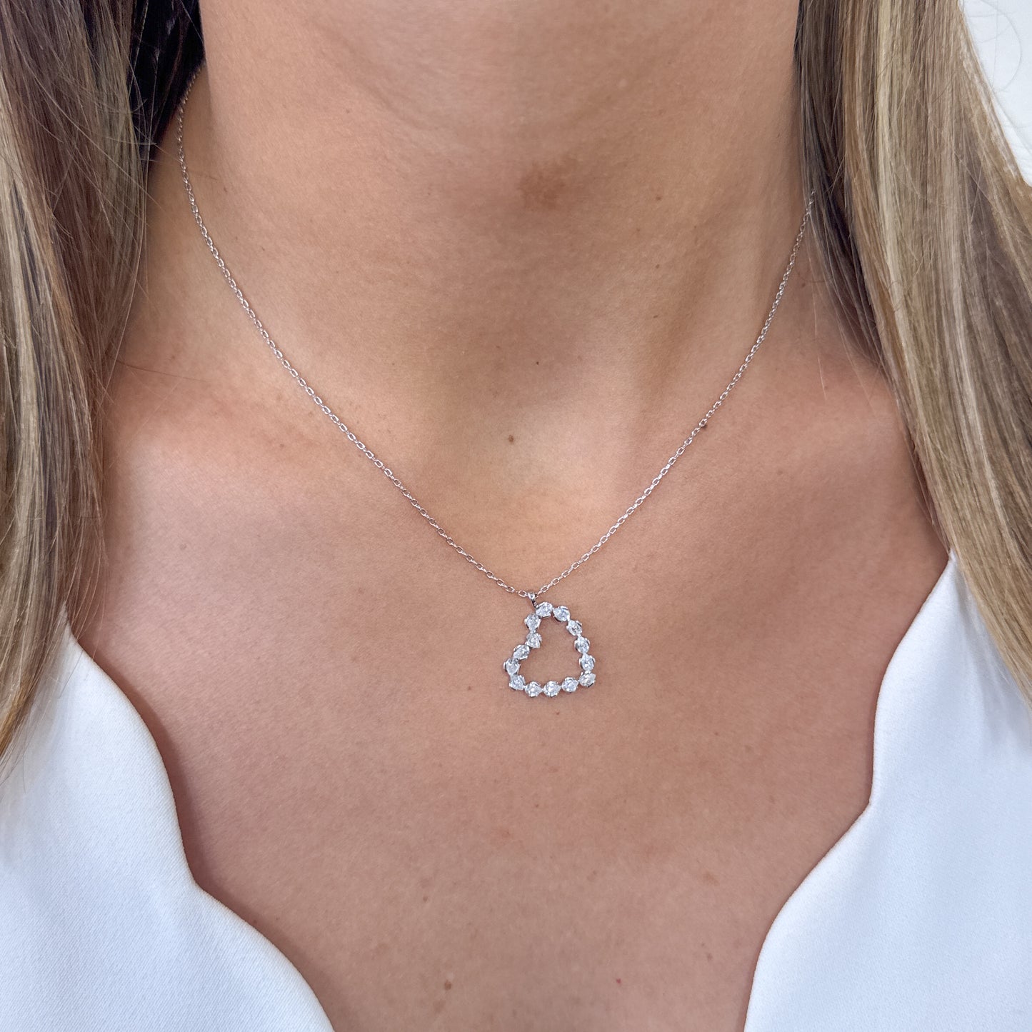 Collar ZAPIN Plateado Plata Rodinada- Moissanita