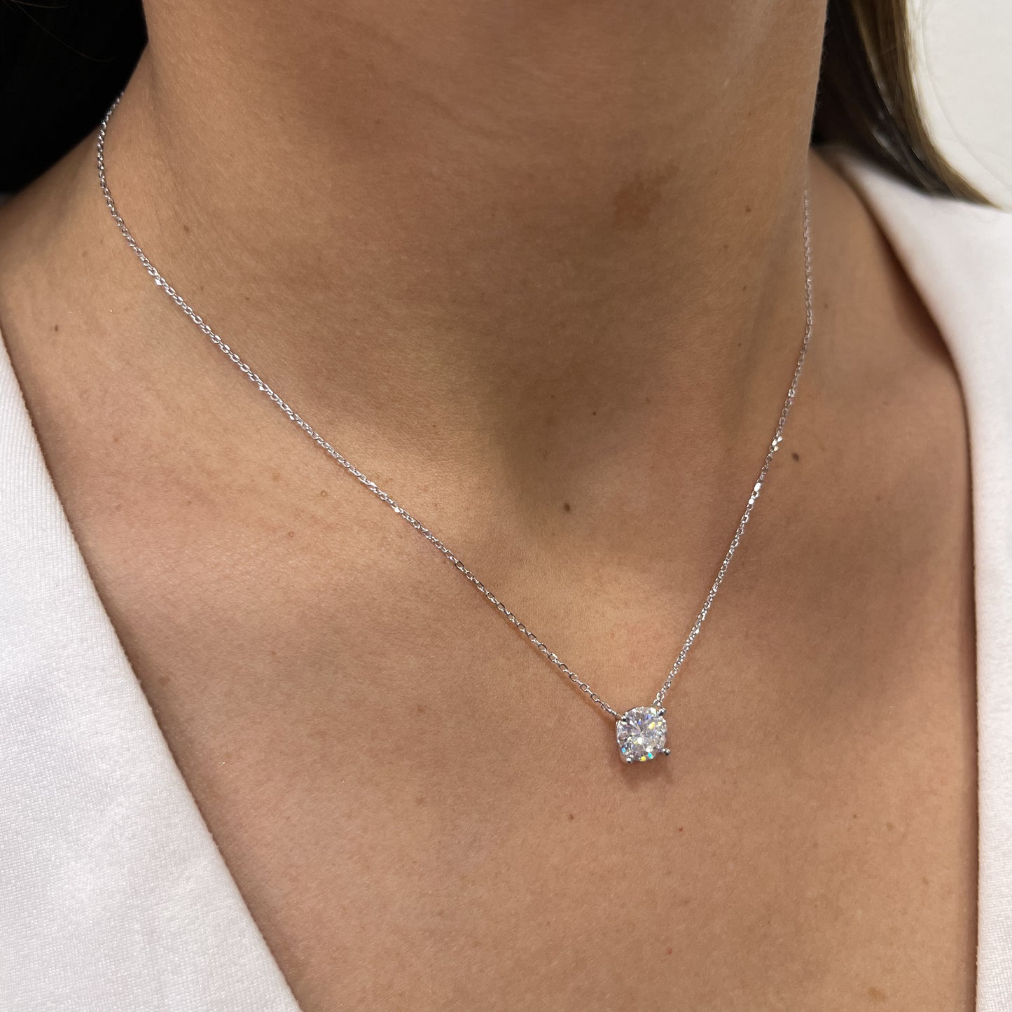 Collar EBIK Plateado Plata Rodinada- Moissanita 8mm