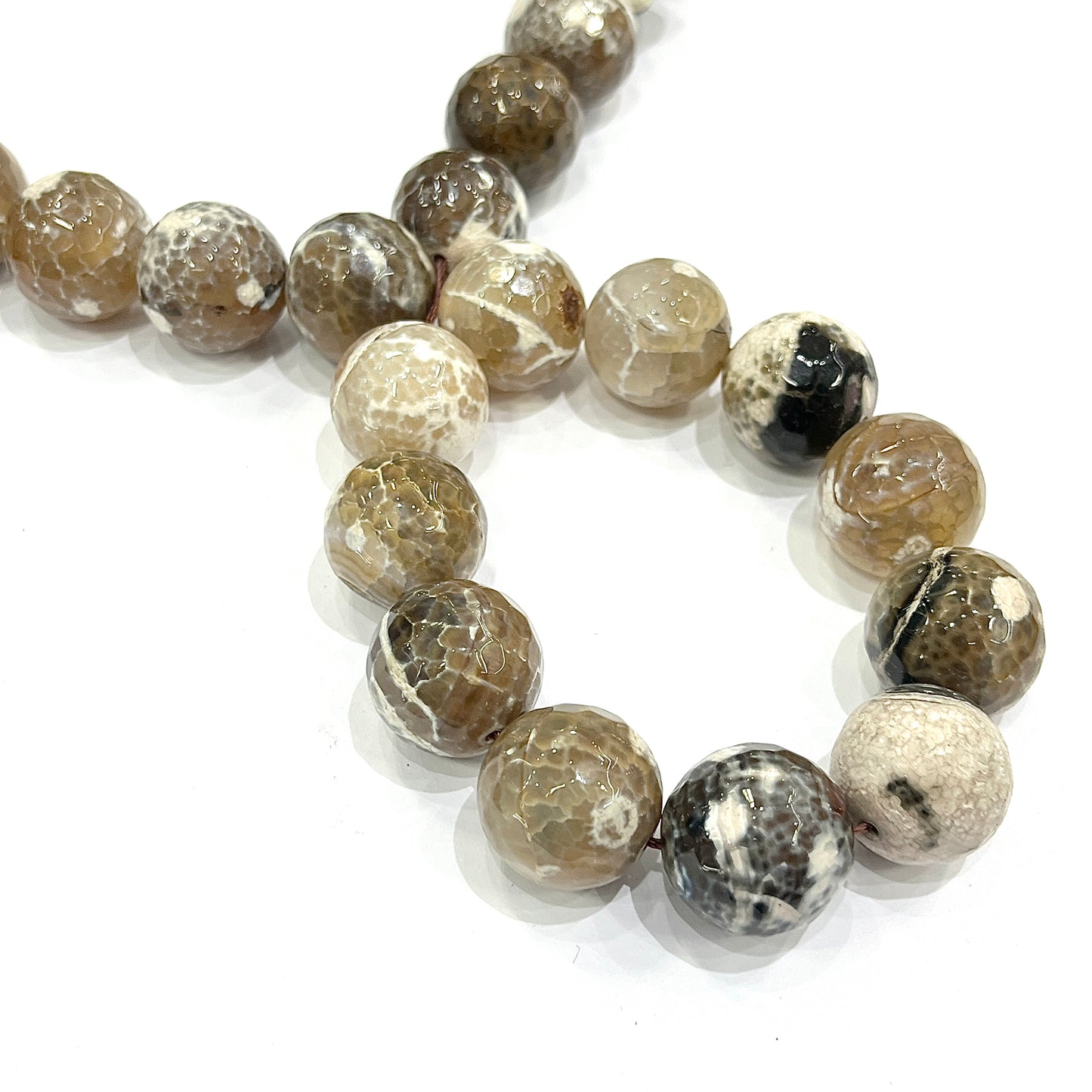 Sarta Agata Beige 20mm