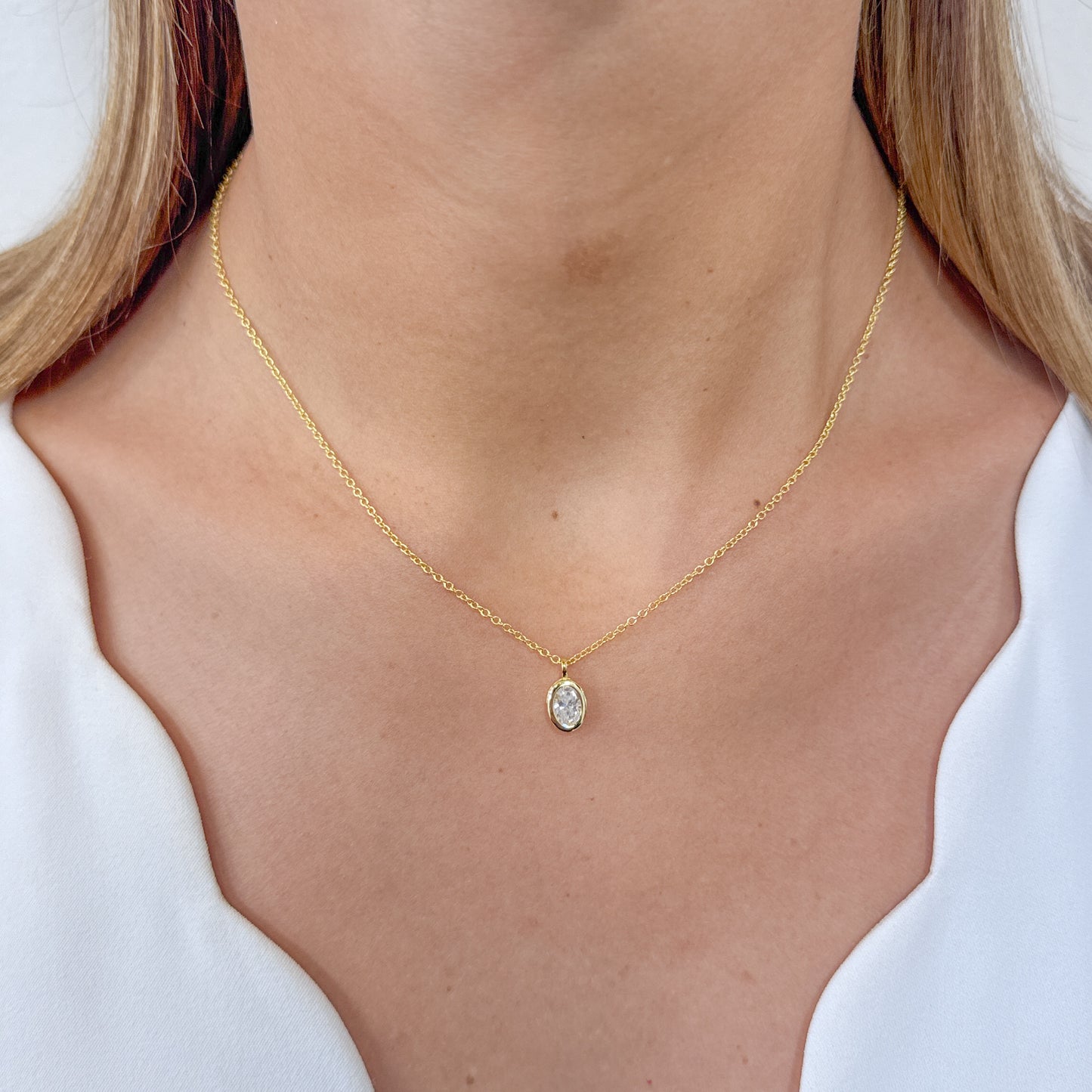 Collar IVILU Dorado Rodio-Moissanita